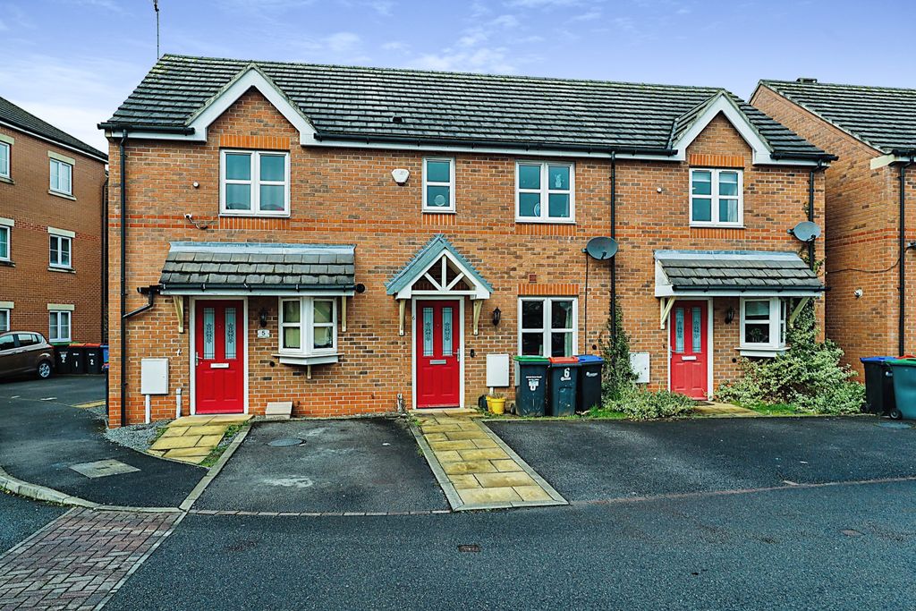 Property photo 1 of 9