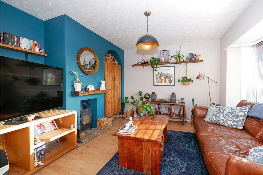 Property photo 2 of 15 Picture No. 22