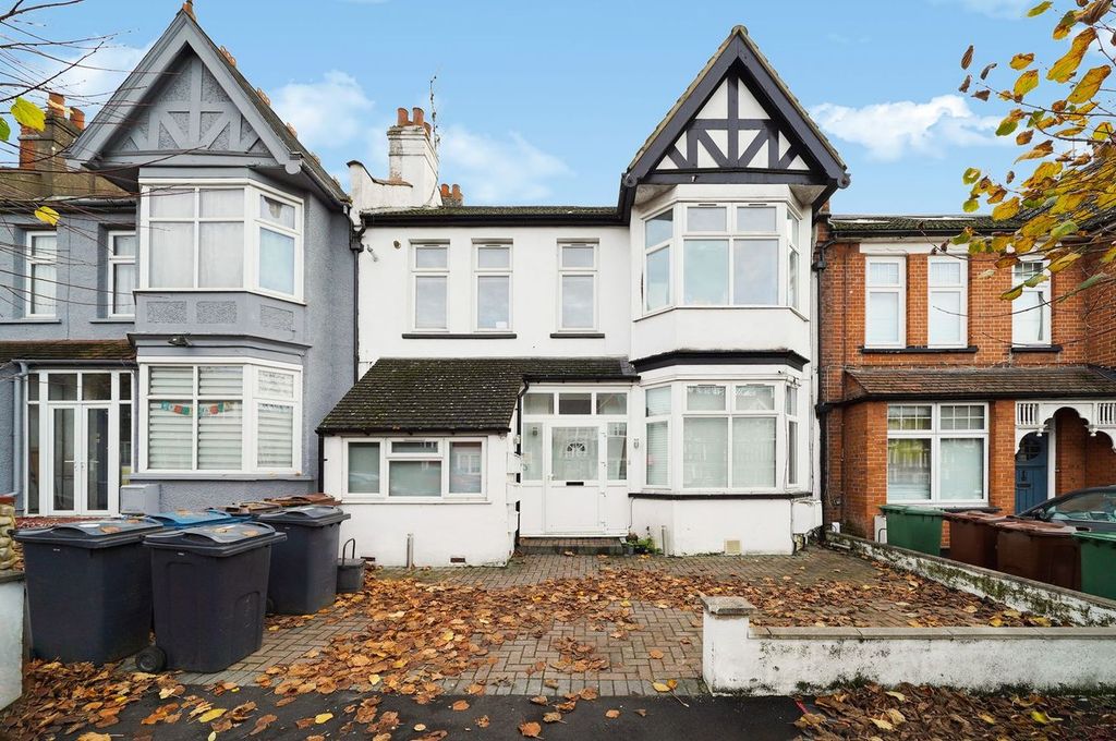 Property photo 1 of 13