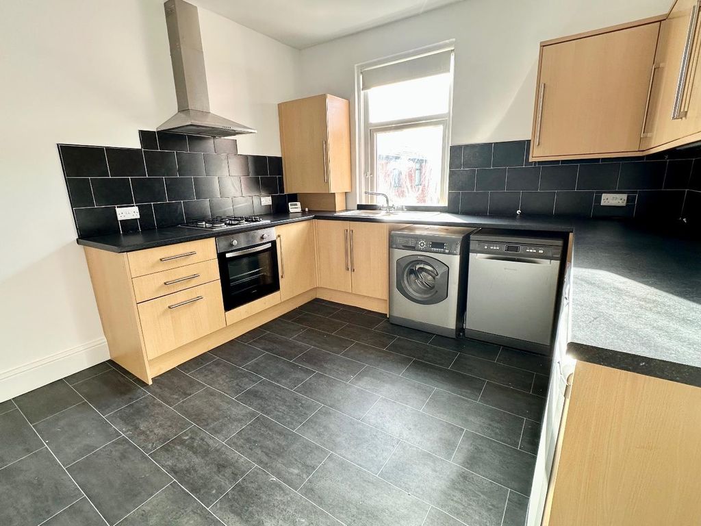 Property photo 3 of 8 Img_5195.Jpeg