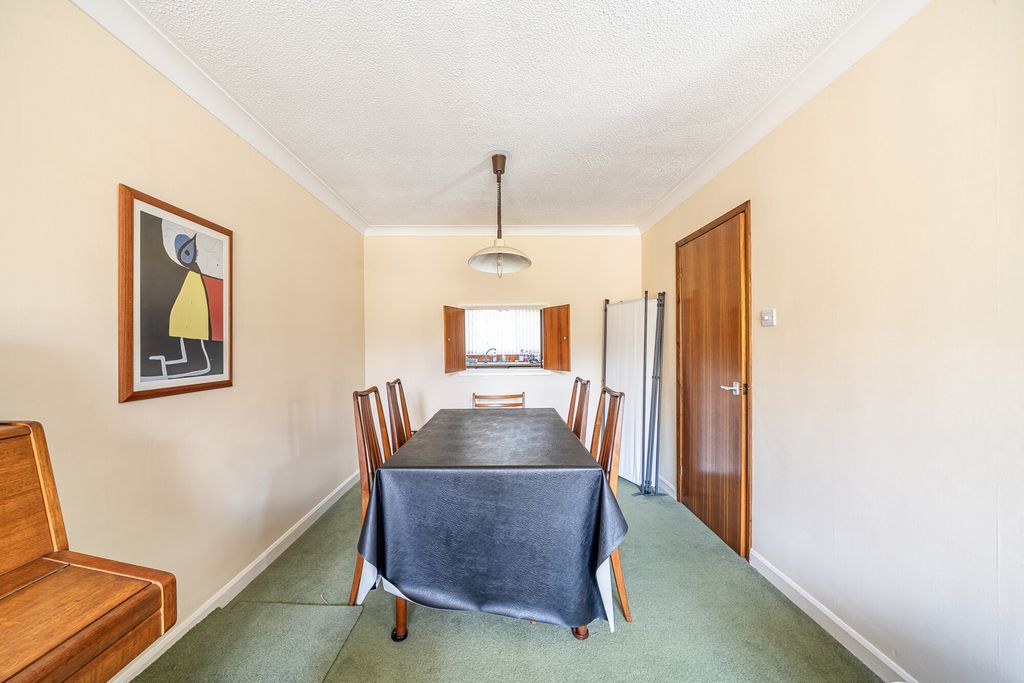 Property photo 3 of 21 1346291-4-68Baf23...