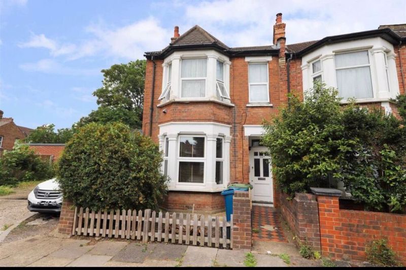 Property photo 1 of 10 Photo 10