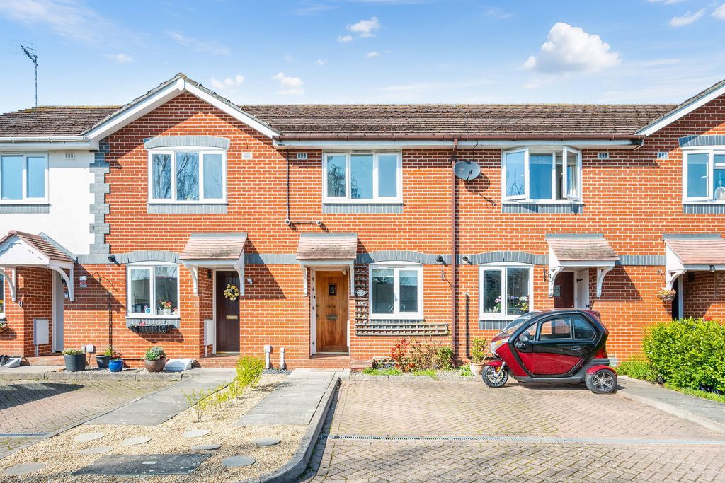 Property photo 1 of 11