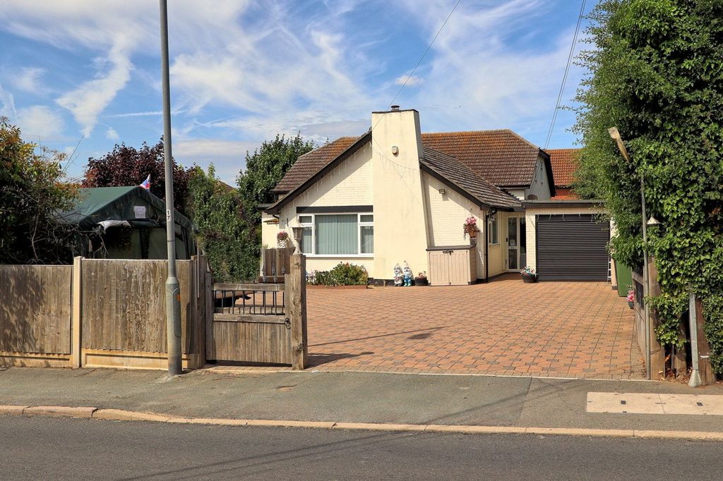 Property photo 1 of 48