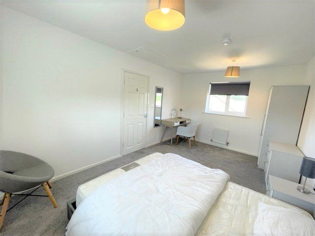 Property photo 3 of 12 Picture No. 11