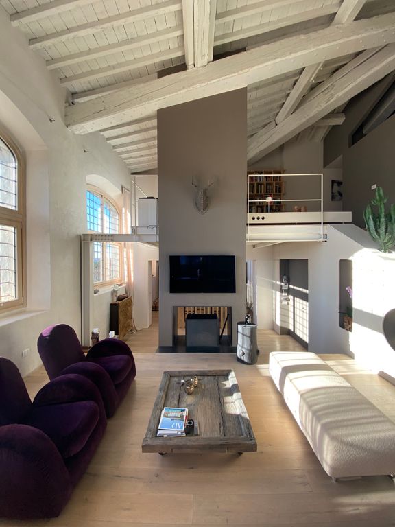 Property photo 3 of 29