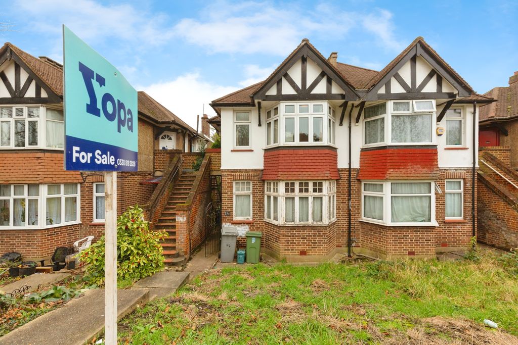 Property photo 1 of 16 842A0418