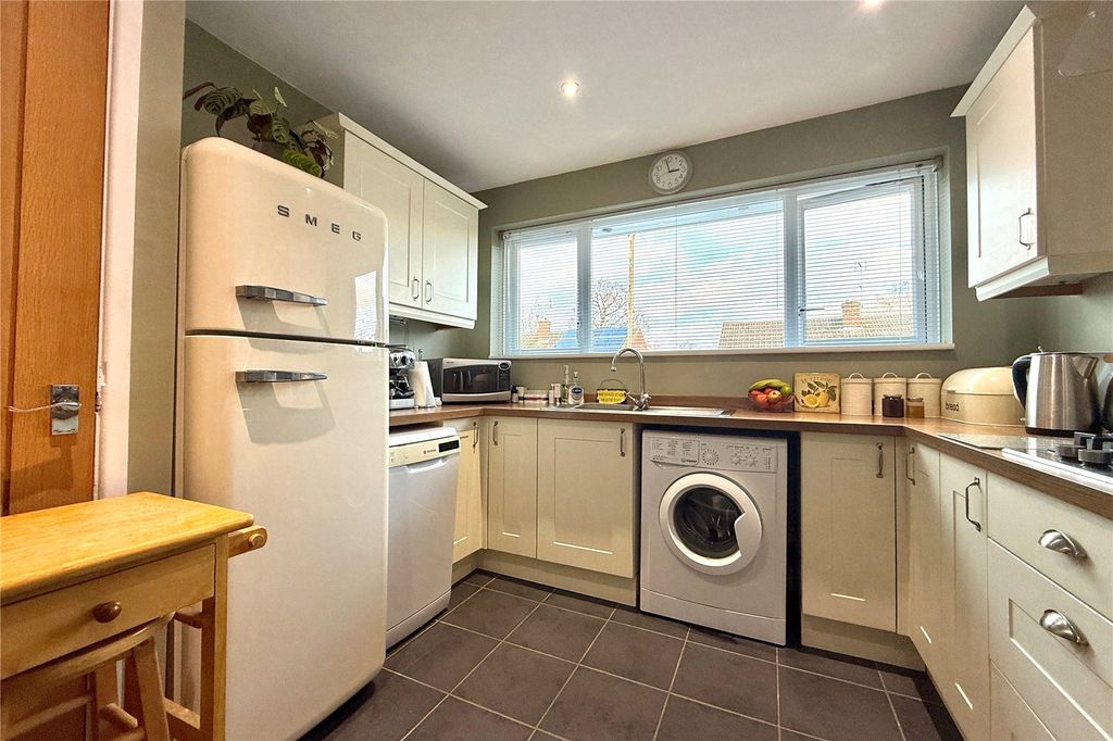 Property photo 2 of 14 Picture No. 26