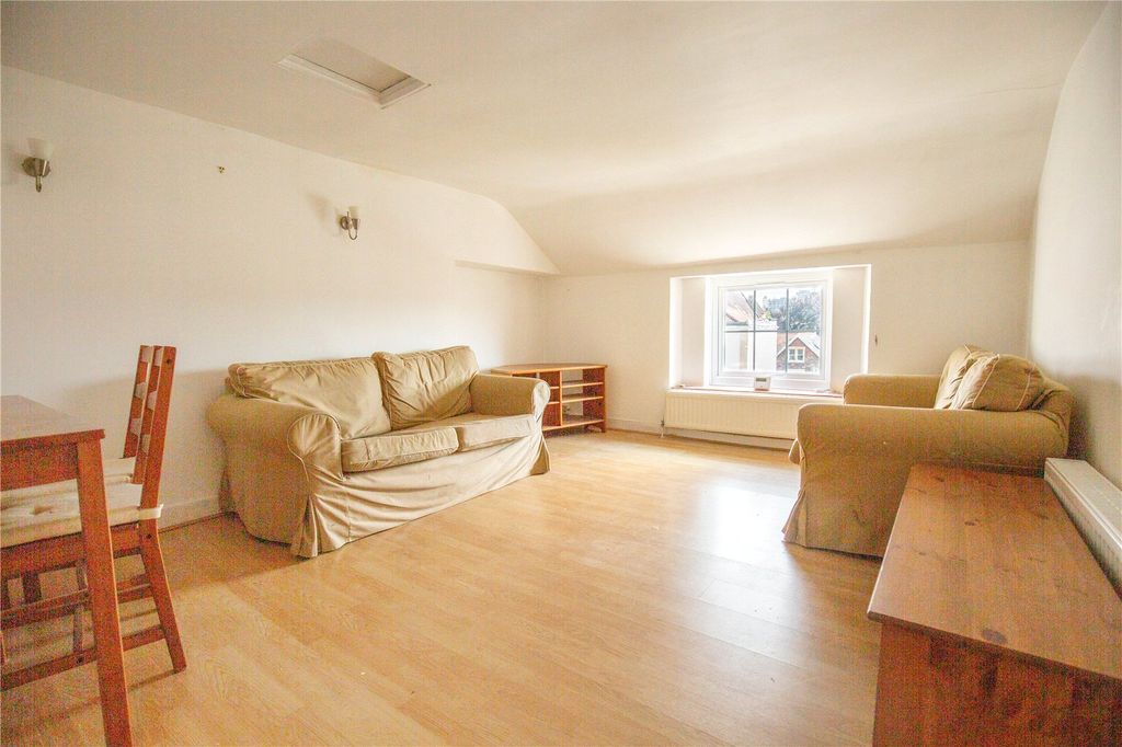 Property photo 1 of 8 Picture No. 29