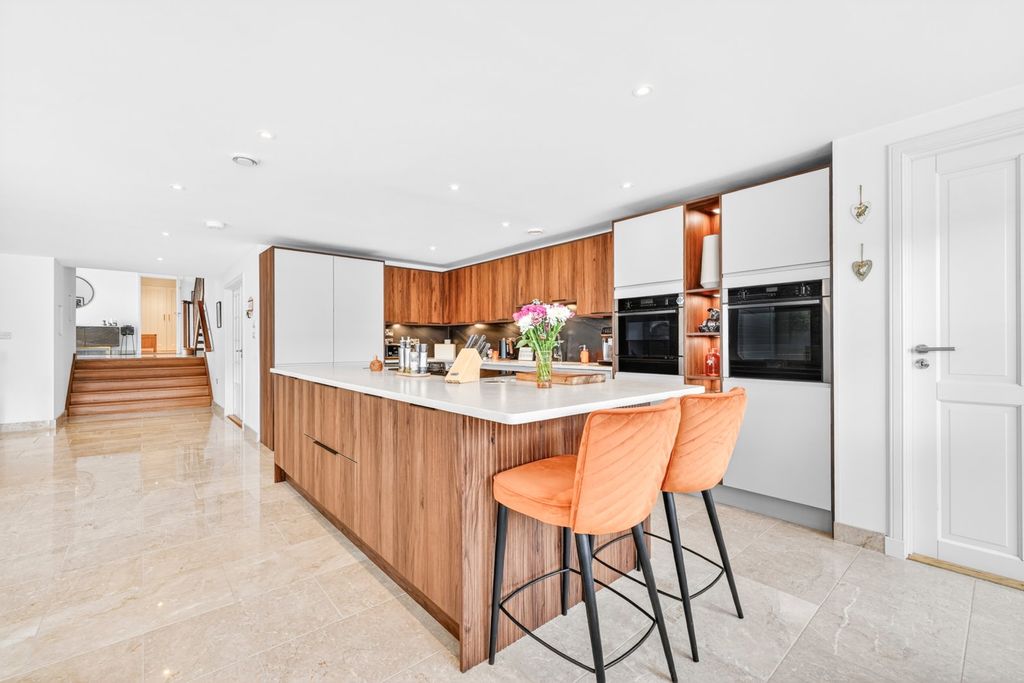 Additional image 17 of 4 bed detached house for saleTrondra, Scalloway, Shetland ZE1
