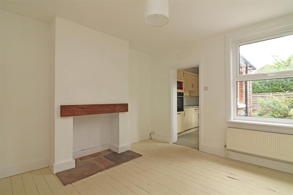 Property photo 3 of 15
