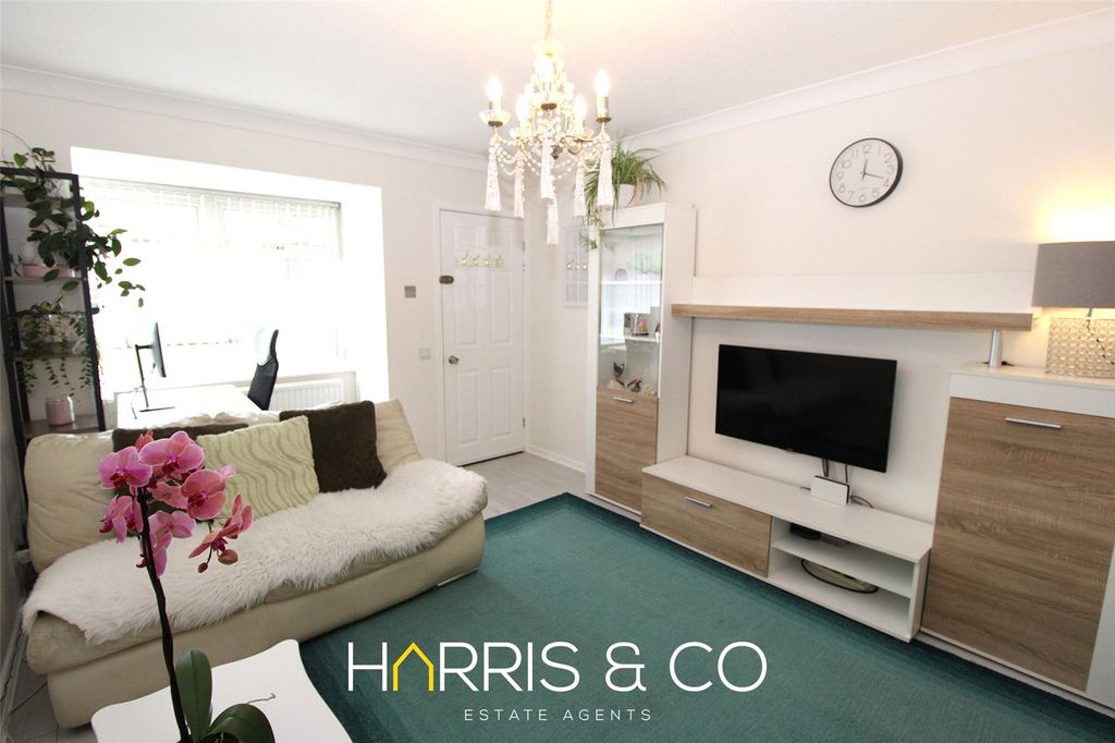 Property photo 3 of 21 Picture No. 08