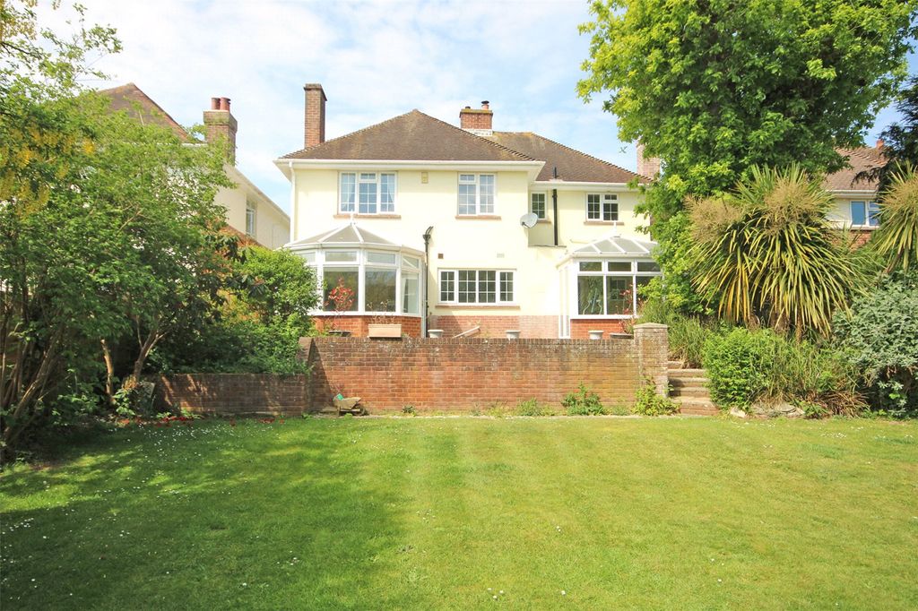 Property photo 2 of 22 Picture No. 38