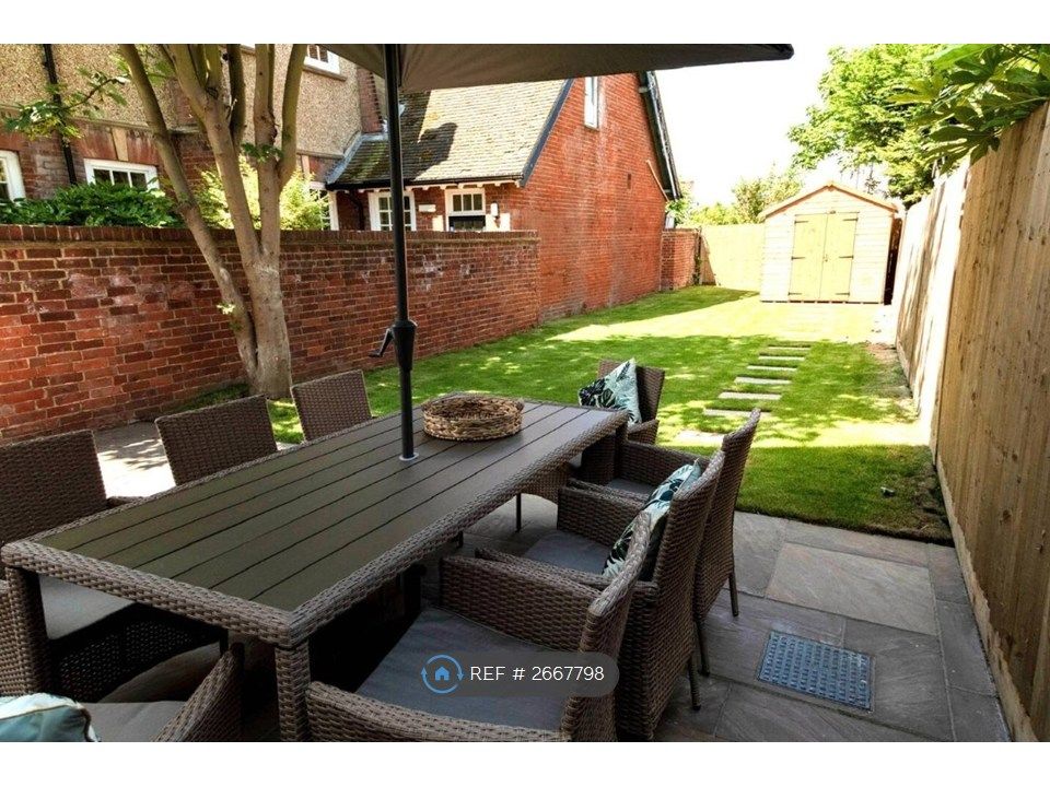 Property photo 3 of 16