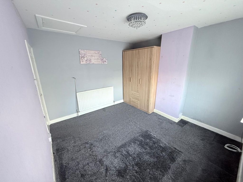Property photo 2 of 18 3B3B0765-55A0-46A9-Afdc-Ffa9347Cdef9