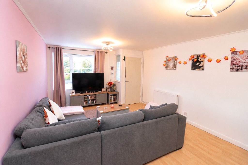 Property photo 3 of 11 Picture No. 05
