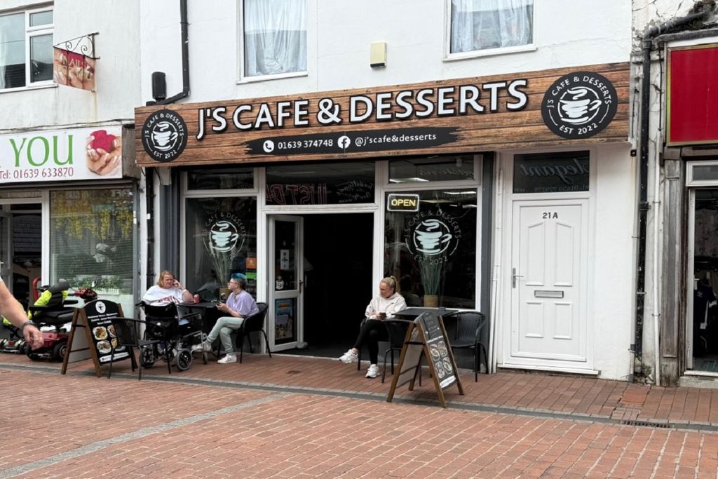 Property photo 1 of 7