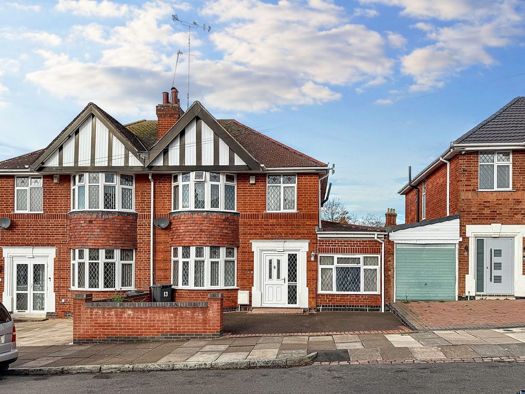 Property photo 1 of 37