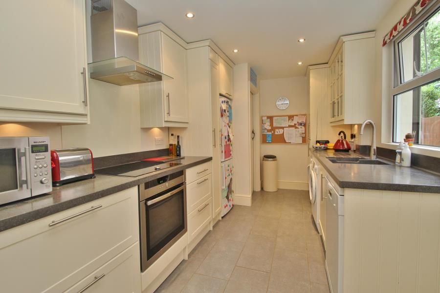 Property photo 2 of 9