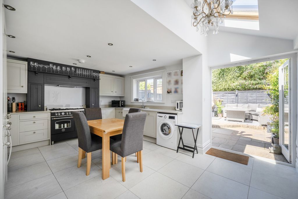 Property photo 3 of 24 1487270-6-6A4Bdb9...