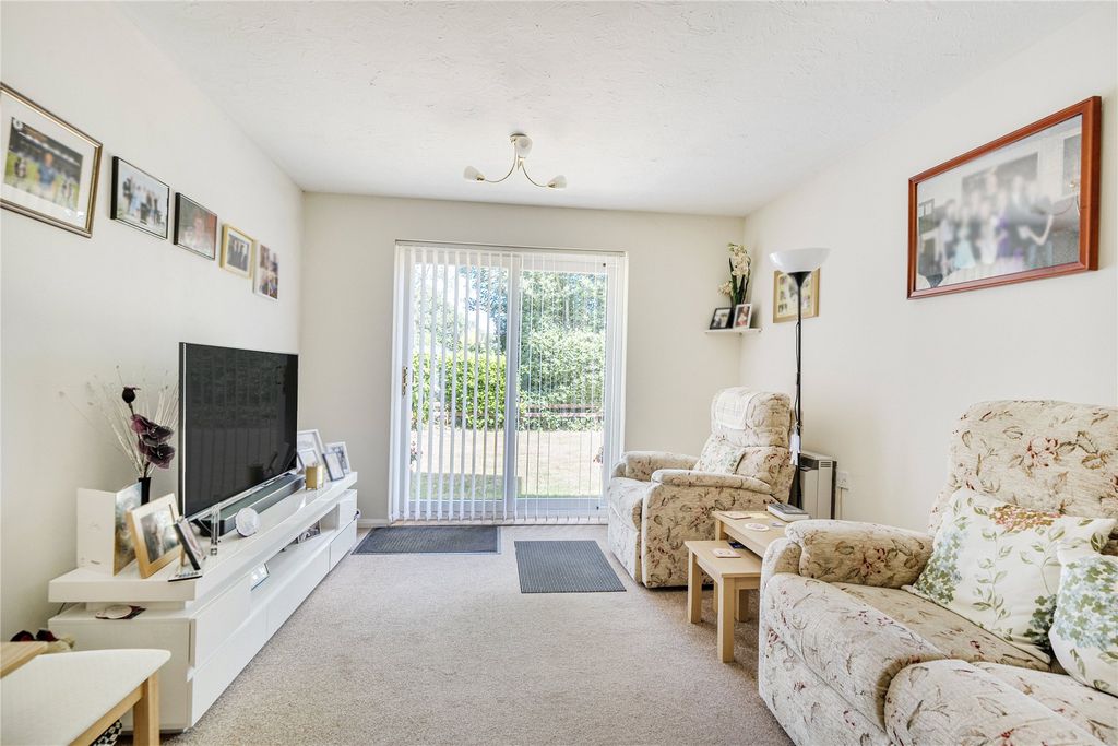 Property photo 3 of 15 Picture No. 07