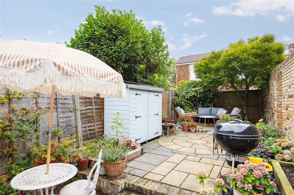 Property photo 2 of 10 Picture No. 06