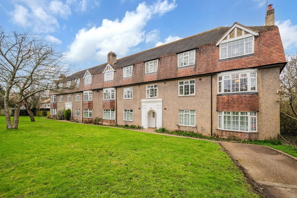 Property photo 1 of 14 Grange Mansions