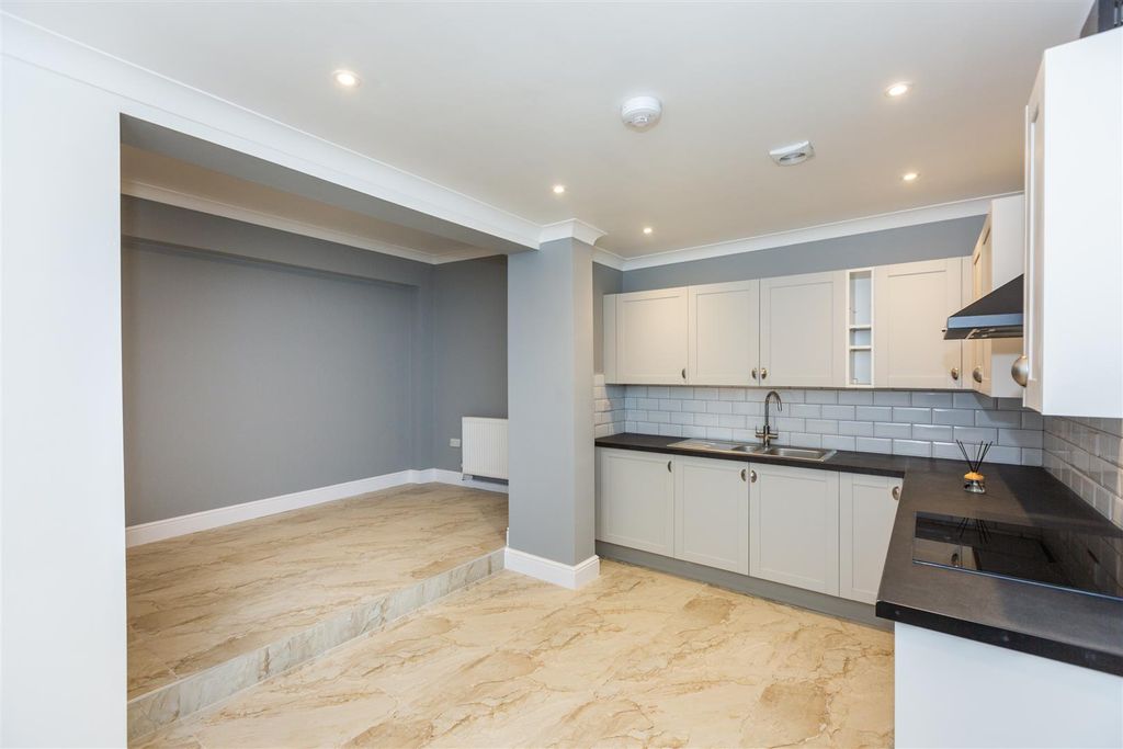 Property photo 3 of 26 Cz0A8817.Jpg