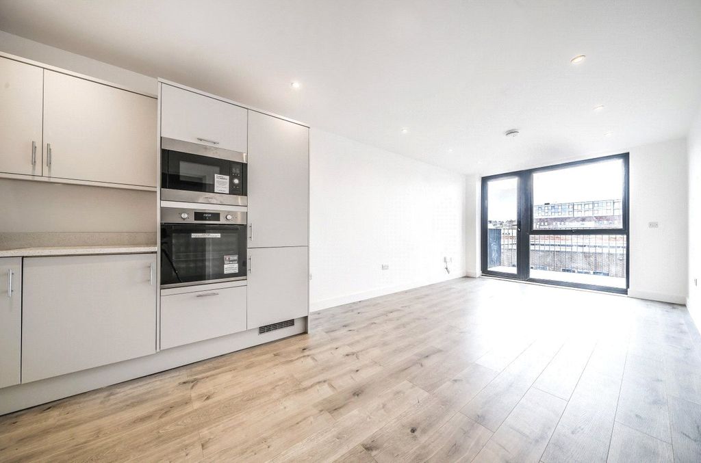 Property photo 3 of 6 Picture No. 05