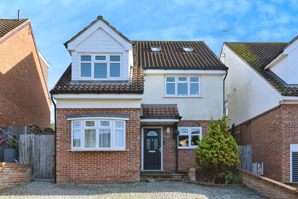 Property photo 1 of 17