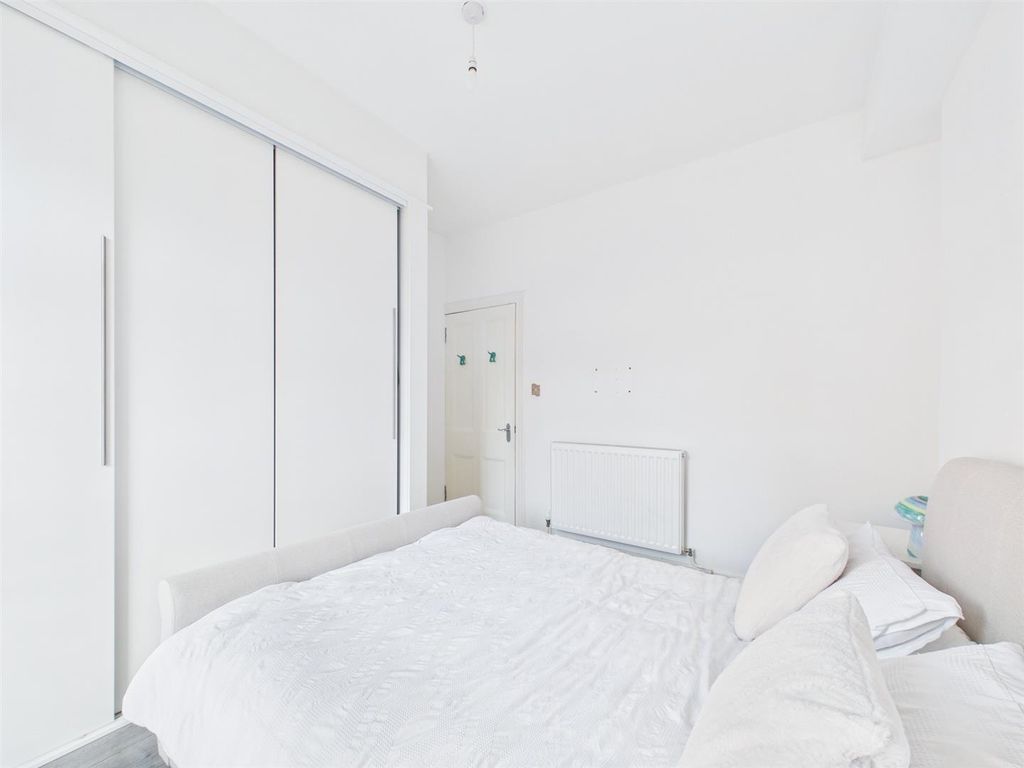 Additional image 7 of 2 bed flat for sale12A Feus Road, Perth PH1