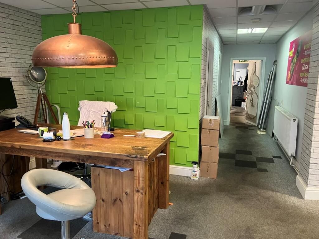 Property photo 3 of 12