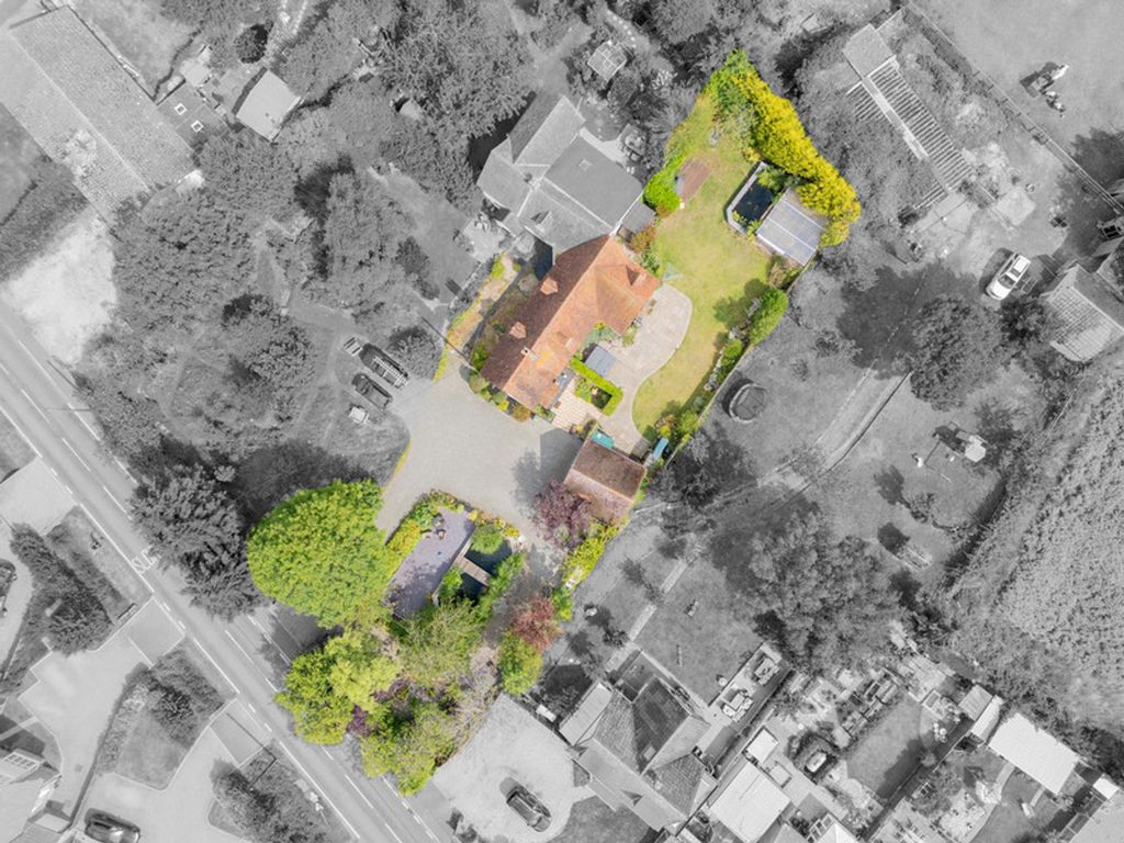 Property photo 1 of 44