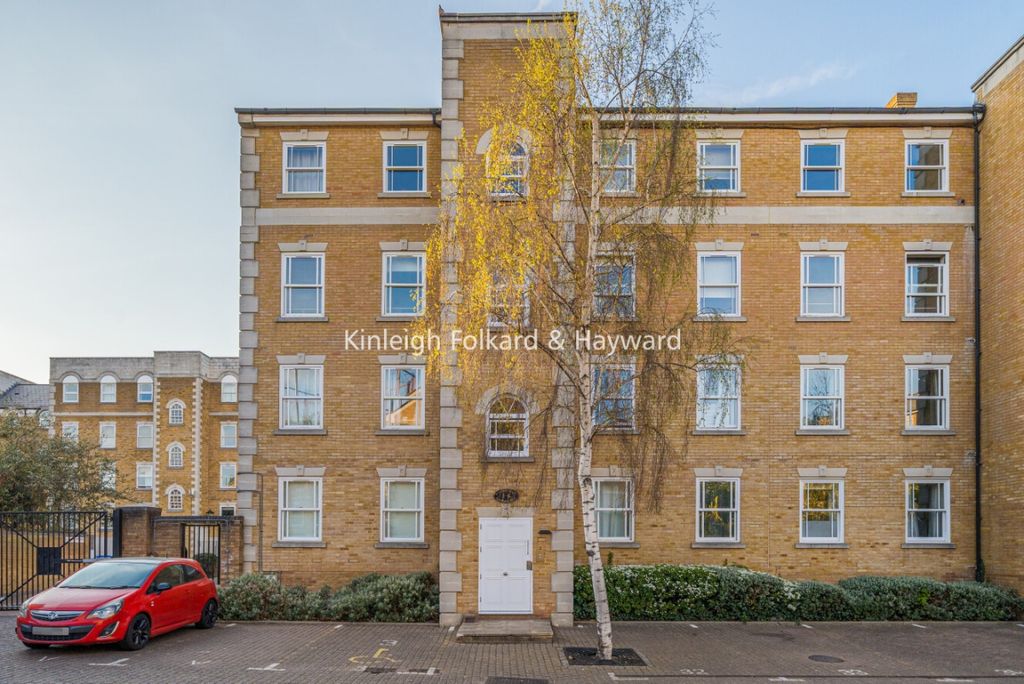 Property photo 1 of 7 4F2A7c9c-21c4-4Eef-B