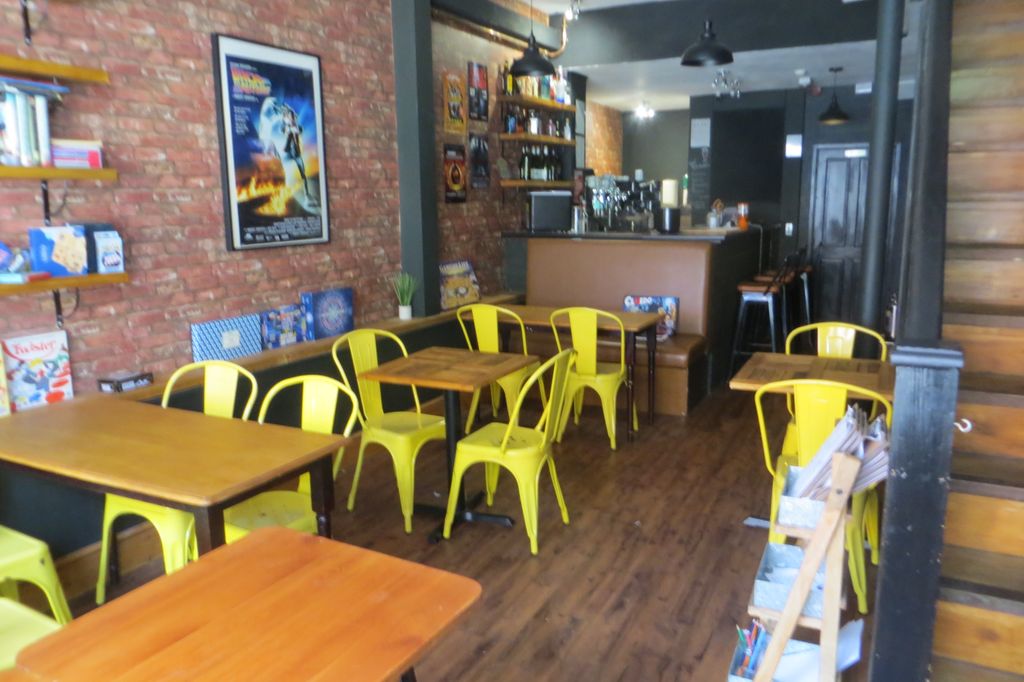 Property photo 3 of 11 Ground Floor