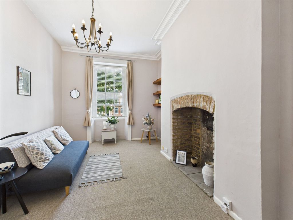 Property photo 3 of 10 Picture No. 24