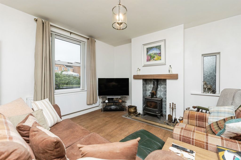 Property photo 2 of 26