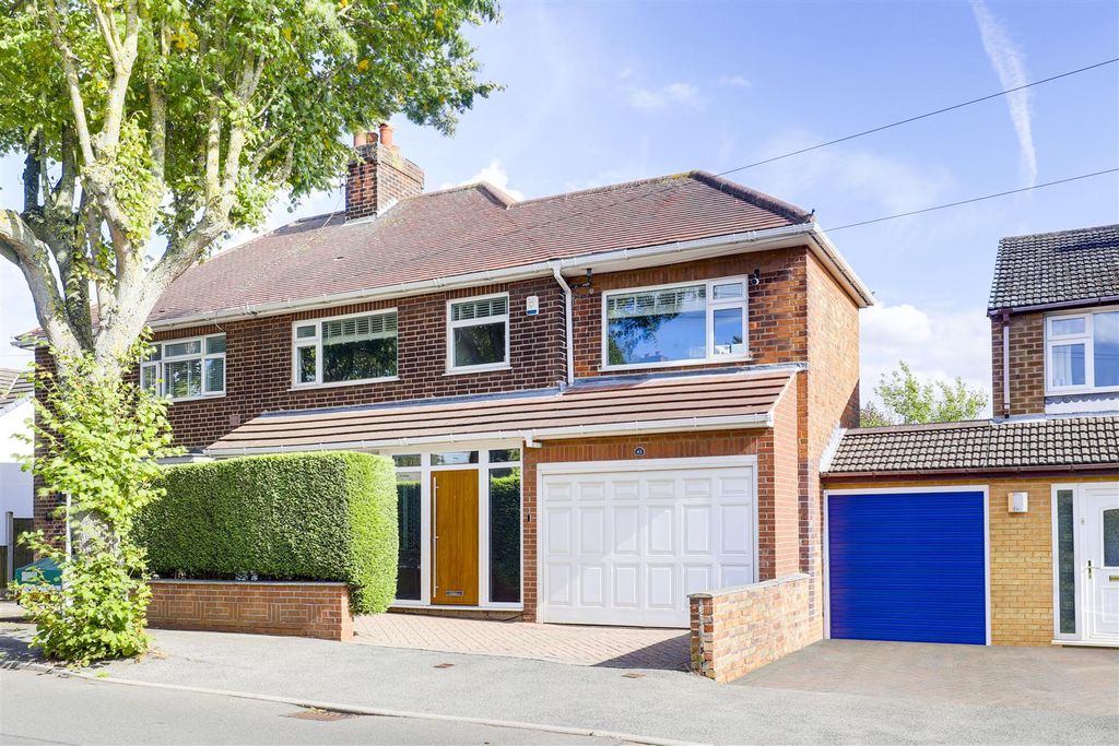 Property photo 1 of 38 10311.Jpg