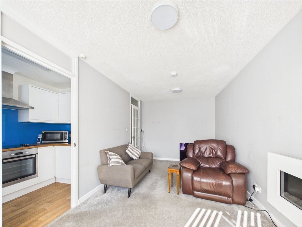 Property photo 3 of 13 Picture No. 07