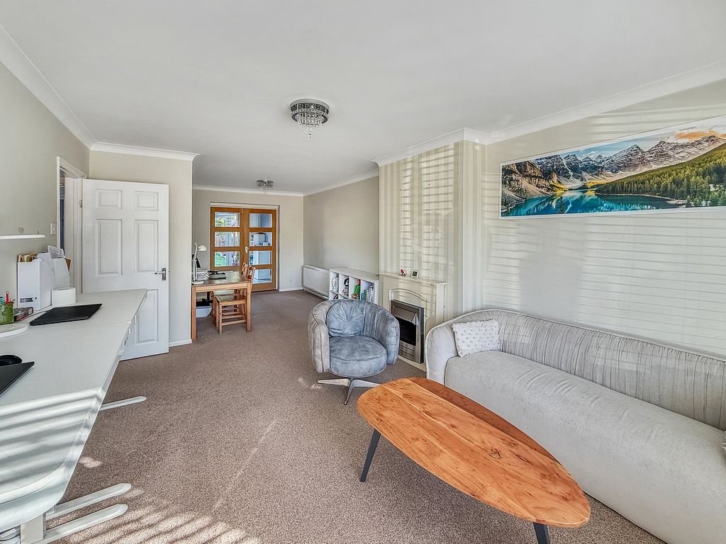 Property photo 3 of 20