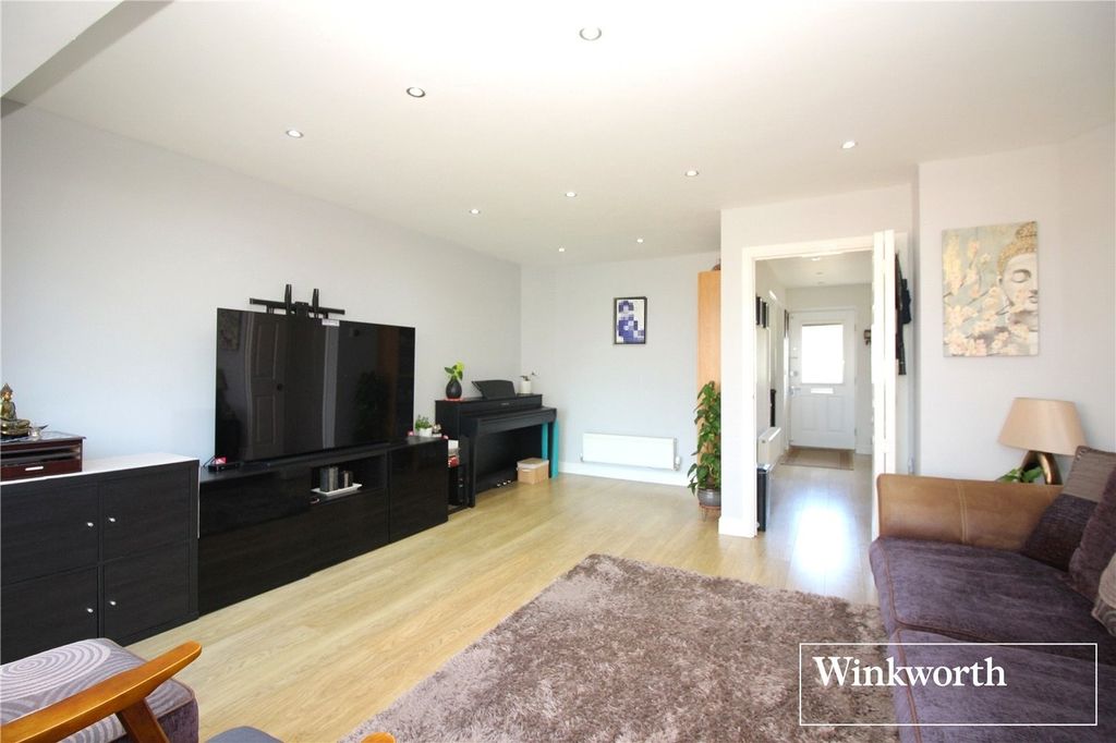 Property photo 2 of 23 Picture No. 41