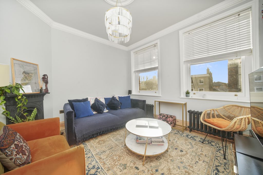 Property photo 2 of 15 Gallery