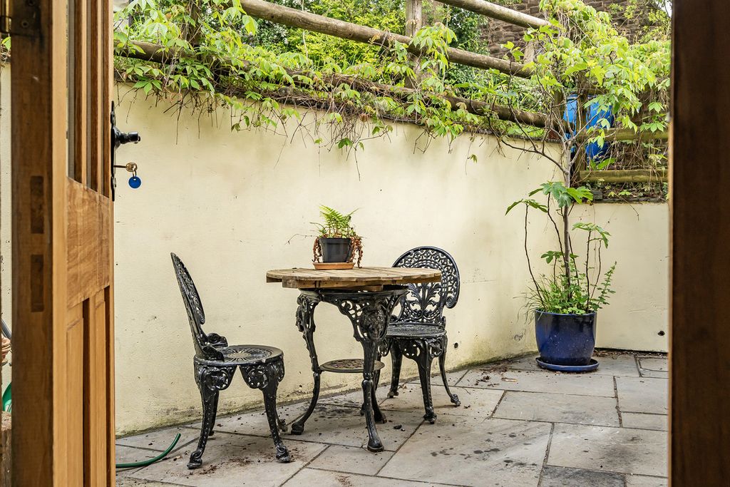 Additional image 8 of 3 bed semi-detached house for saleRedbrook Road, Monmouth NP25