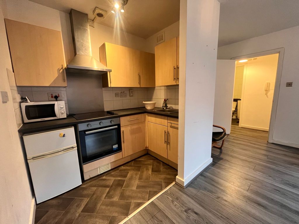 Property photo 3 of 6