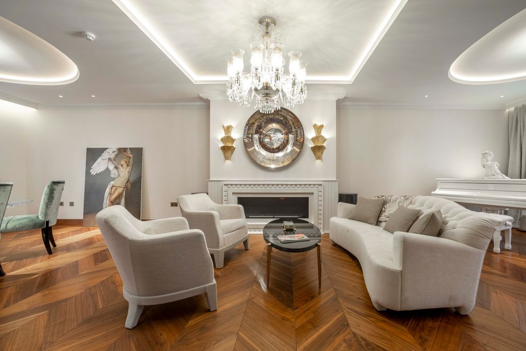 Property photo 3 of 26