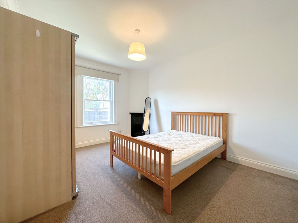 Property photo 3 of 10 Picture No. 10