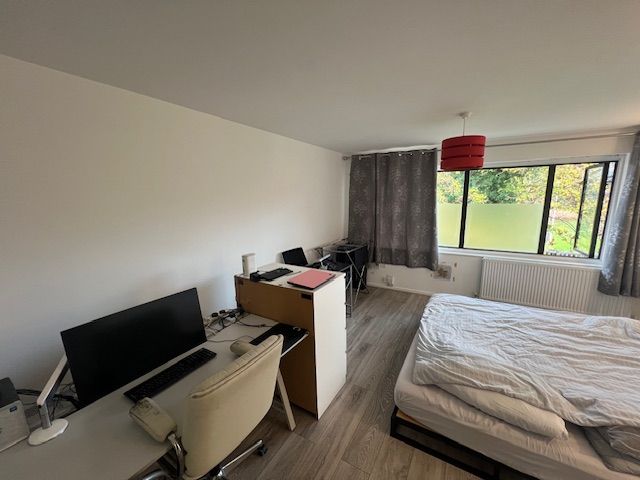 Property photo 2 of 5