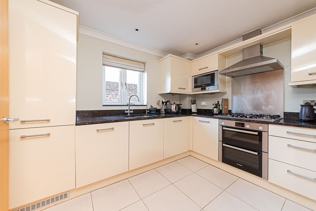 Property photo 3 of 13 Kitchen With Appliances