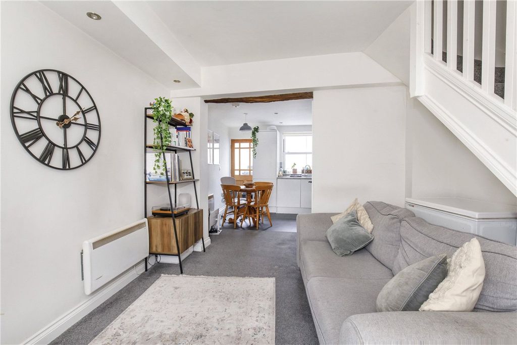 Property photo 2 of 11 Picture No. 03