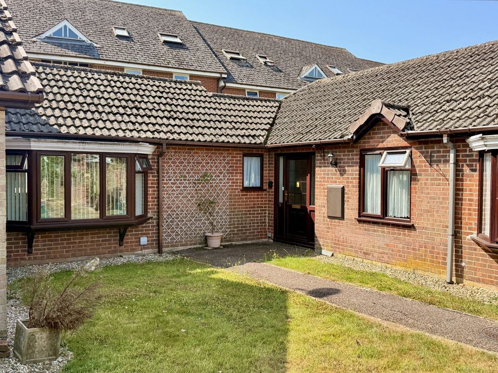 Property photo 1 of 15 Front